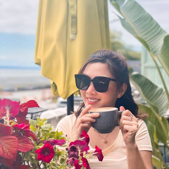 Meet your Posher, Sherlyn - Picture 1 of 1